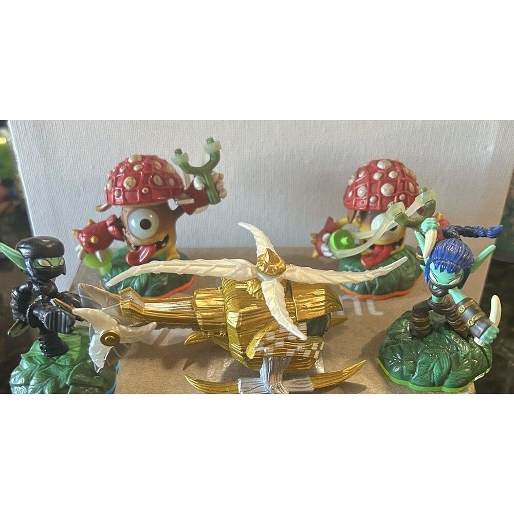 Skylanders LIFE ELEMENT Lot of 5 Nitro Stealth Stinger, LightCore Shroomboom Elf